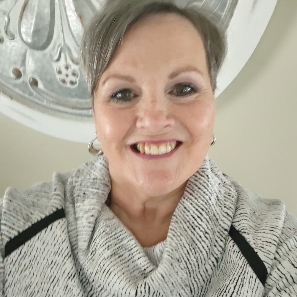 Meet your Posher, Terri
